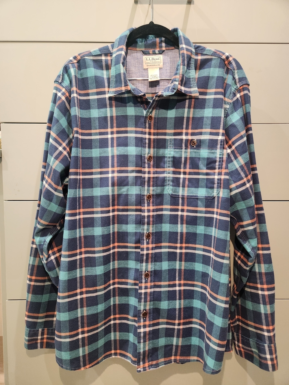 L.L. Bean Men's Blue Plaid Flannel Button-Up Shirt